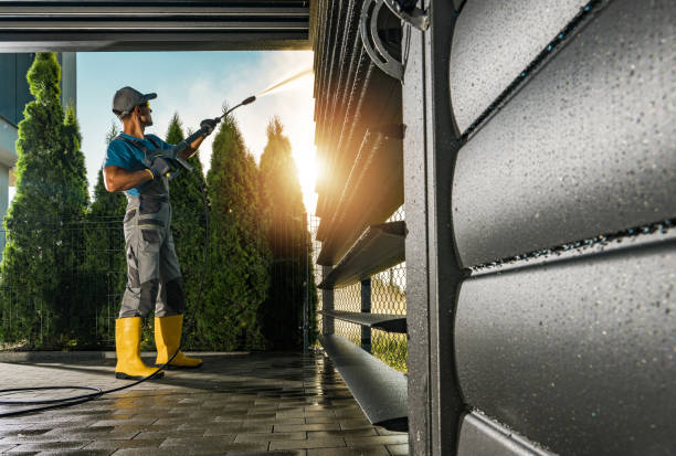 Best Animal Enclosure Cleaning  in Fredericksburg, TX